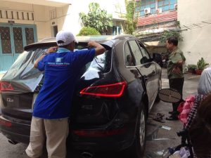 PHIM CÁCH NHIỆT JOHNSON TƯ VẤN 12 MẸO VẶT TIẾT KIỆM XĂNG CHO XE HƠI 8